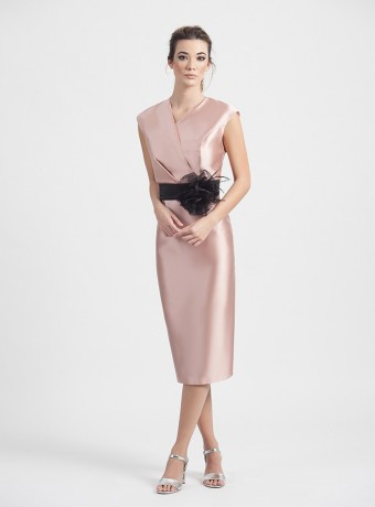 Wrap neckline midi dress with belt with flower detail in the center